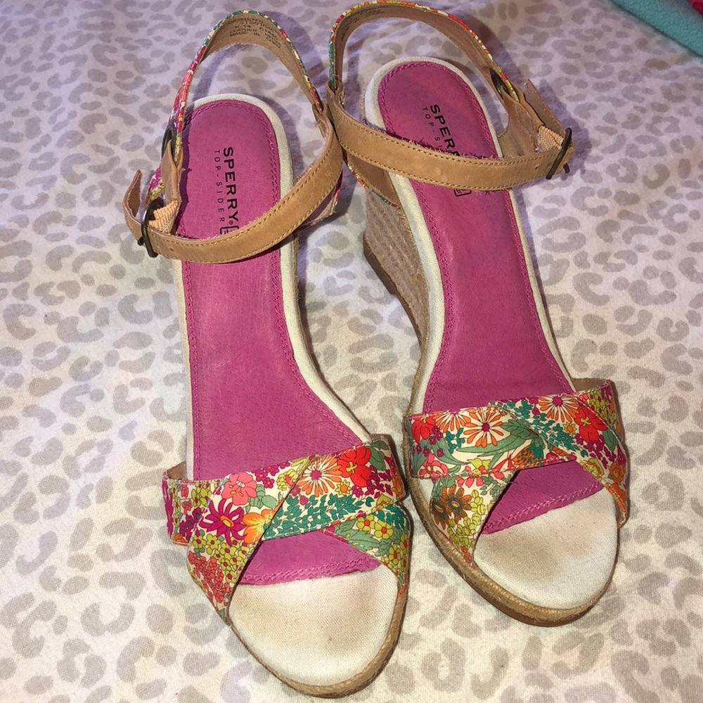 Sperry wedge 9